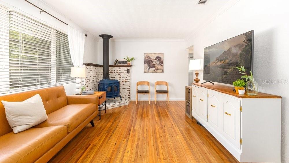 38 MCALISTER DR — photo 3