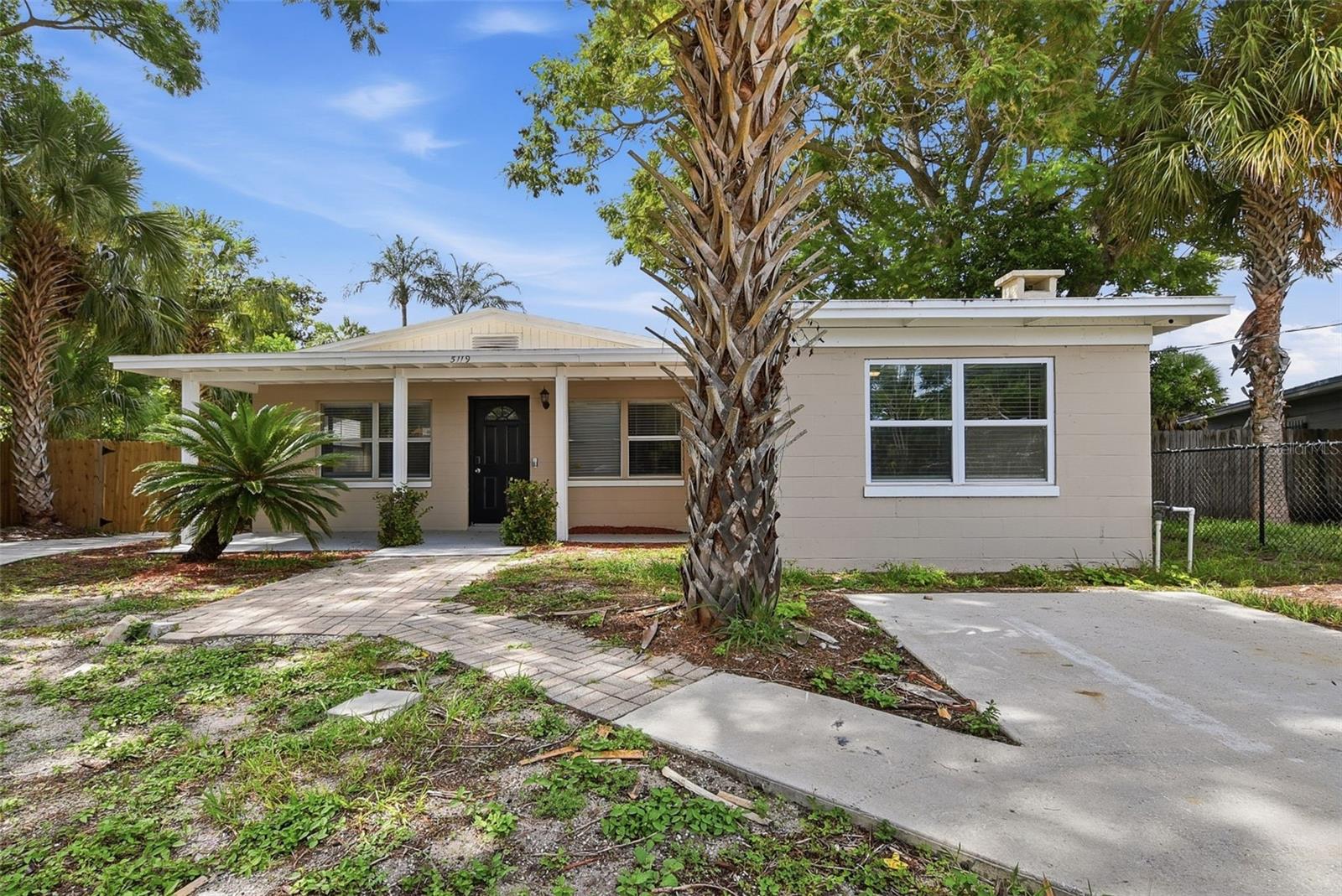 5119 DIVOT CT