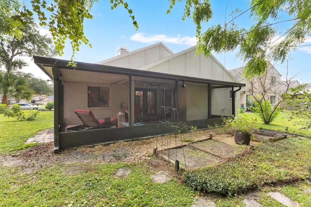 407 MORNING GLORY DR — photo 4