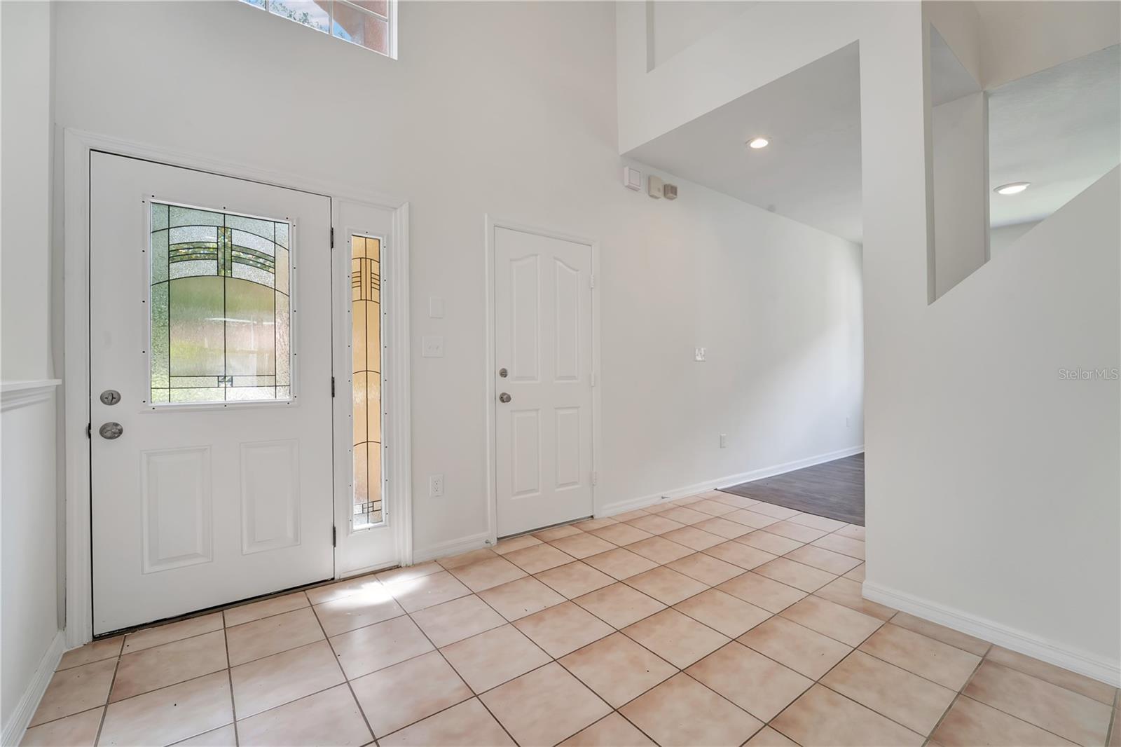 8218 CANARY CANYON WAY — photo 3