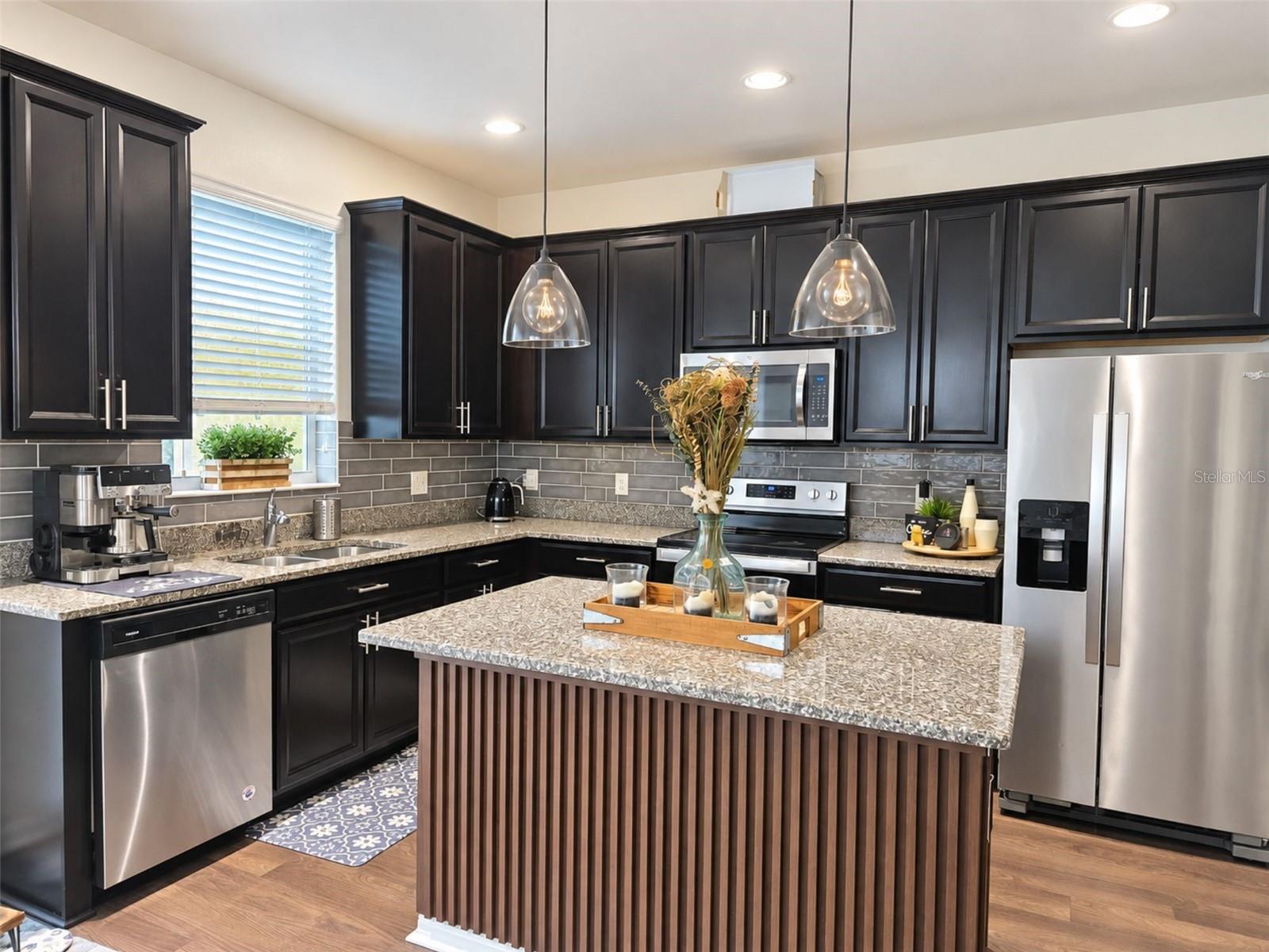 4839 CLIVEDEN LOOP — photo 4