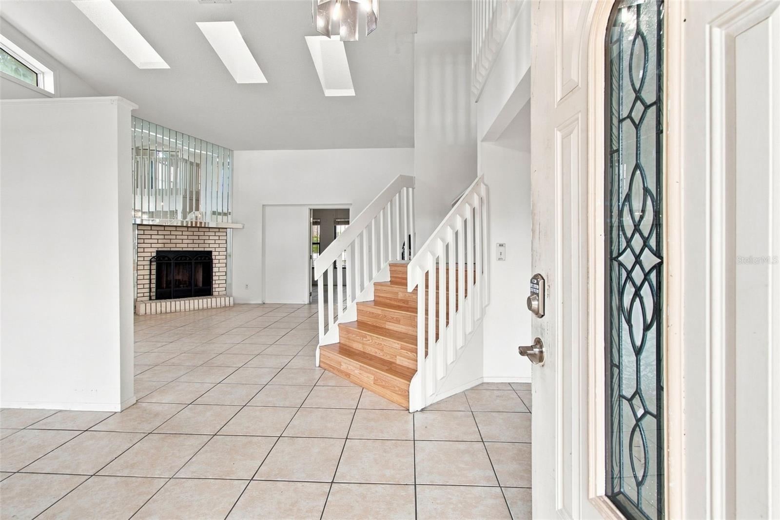 5676 BRECKENRIDGE CIR — photo 4