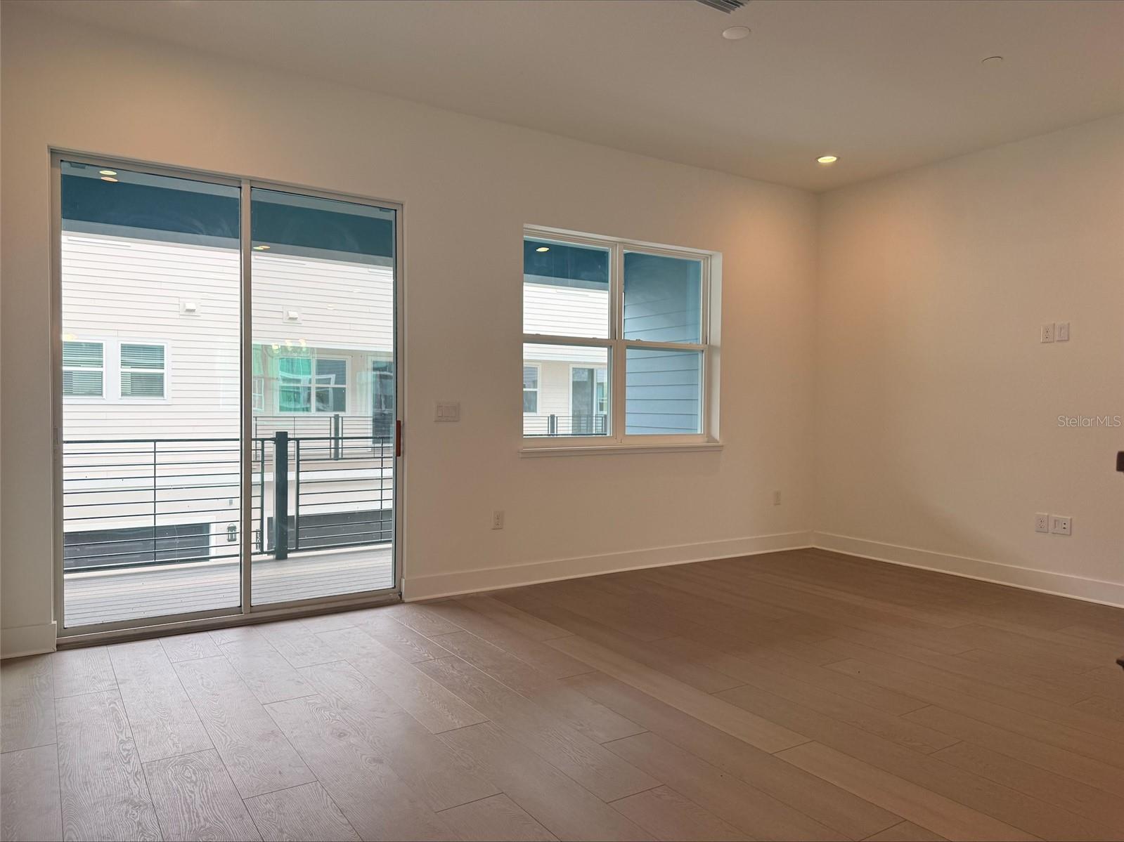 9148 SINATRA LN — photo 8