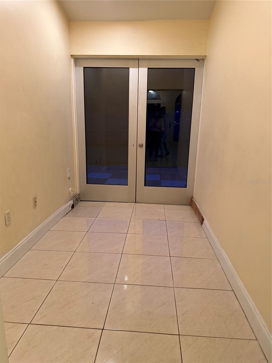 4413 VISTA WOODS CT — photo 9