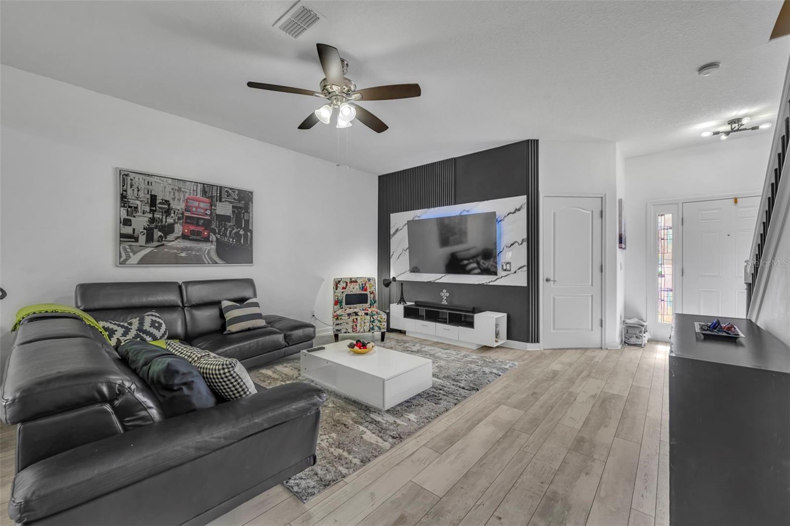 2829 ADELAIDE CT — photo 8
