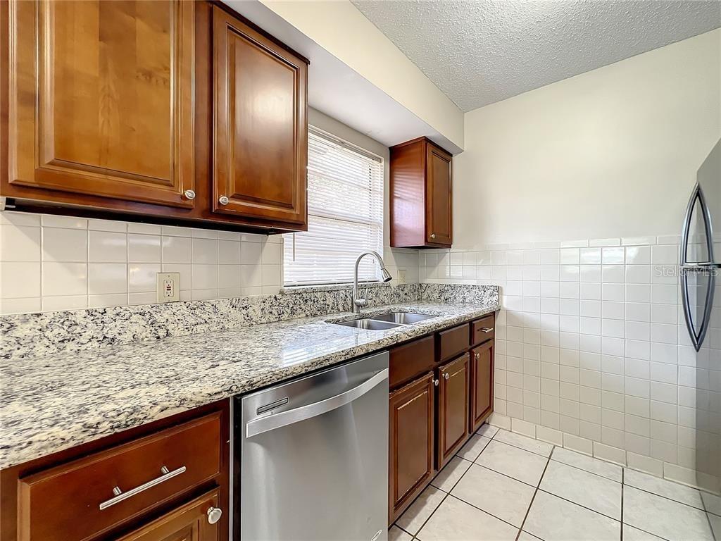 5331 DAVISSON AVE — photo 2