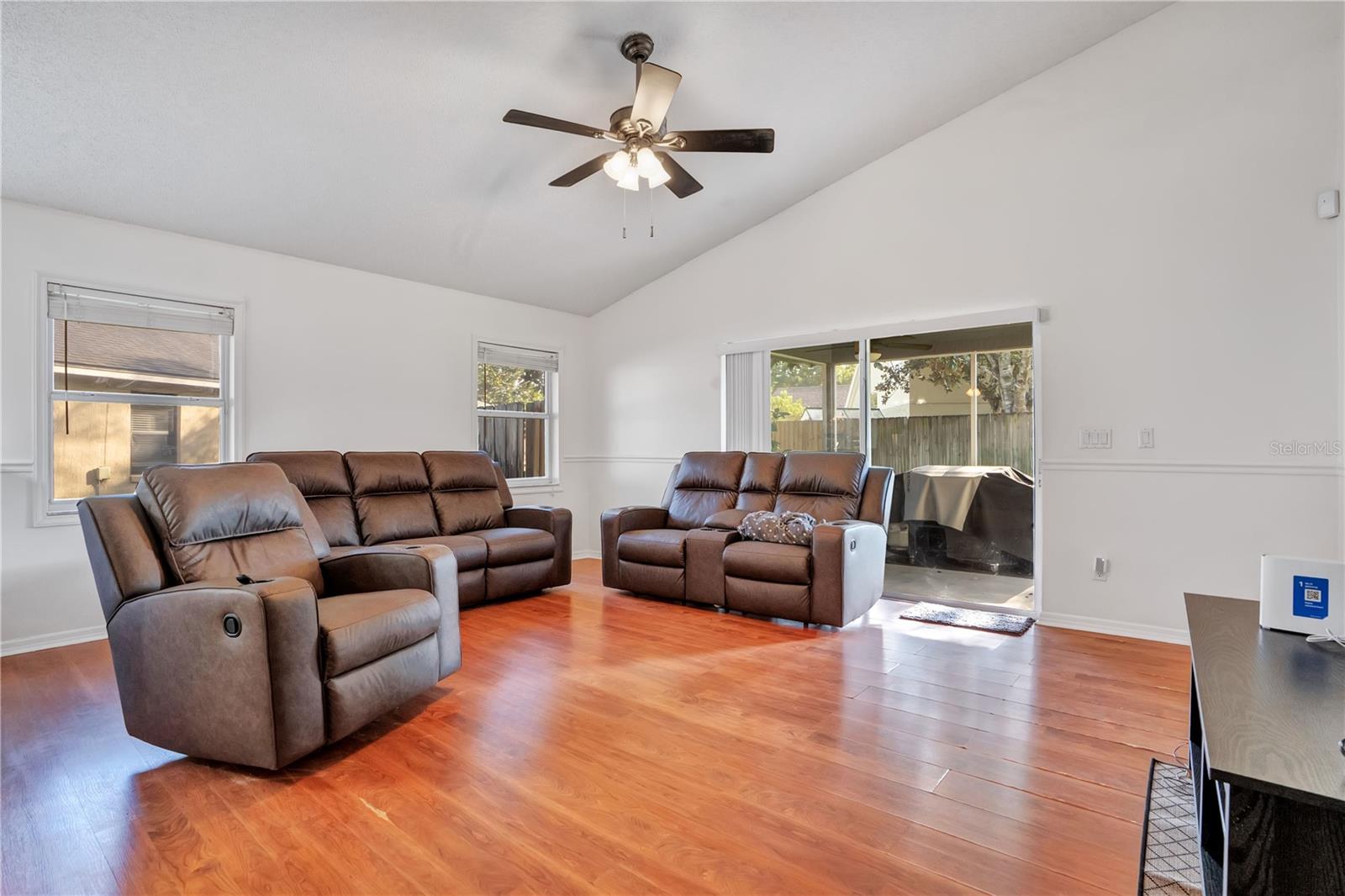 640 LANCE CT — photo 12