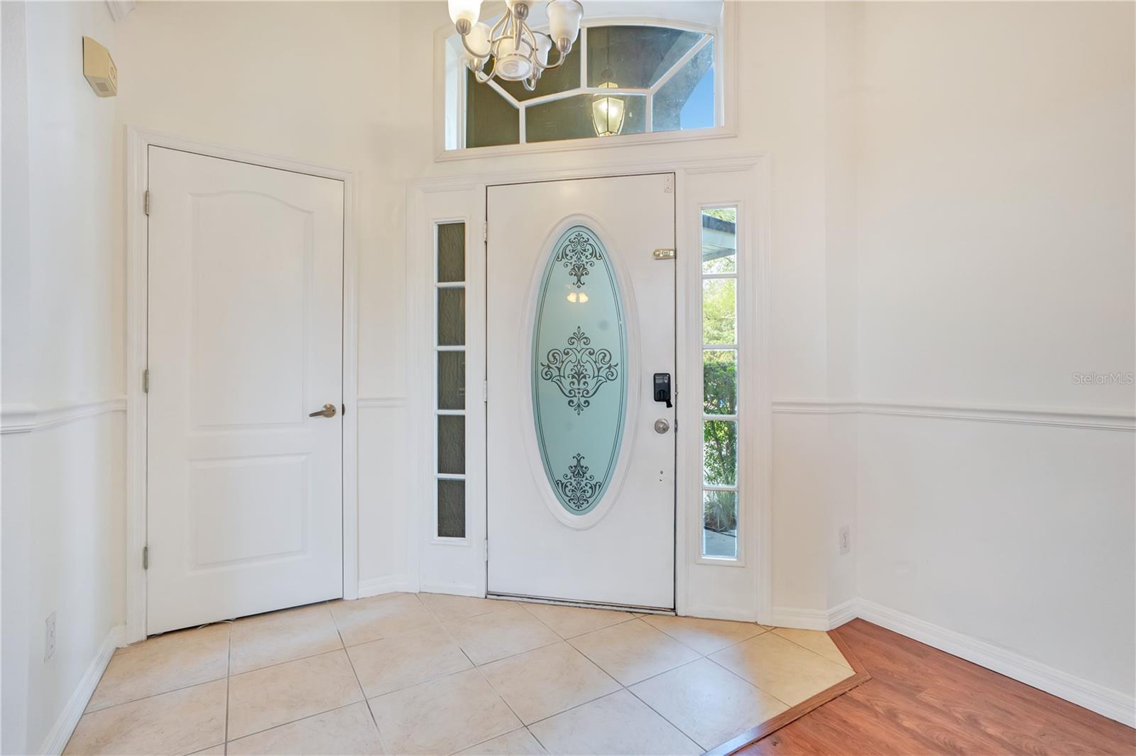 640 LANCE CT — photo 8
