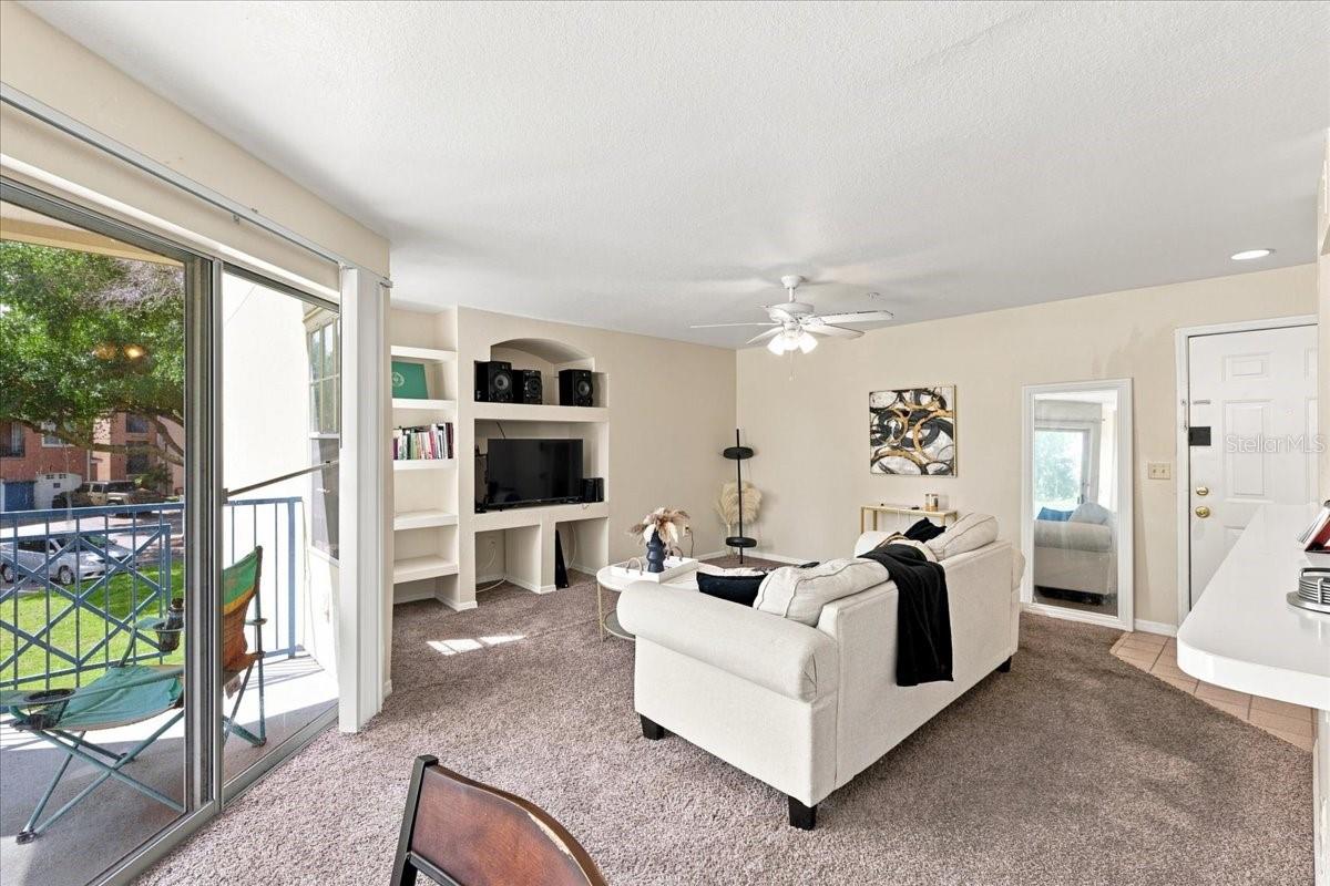 7220 WESTPOINTE BLVD #1424 — photo 4