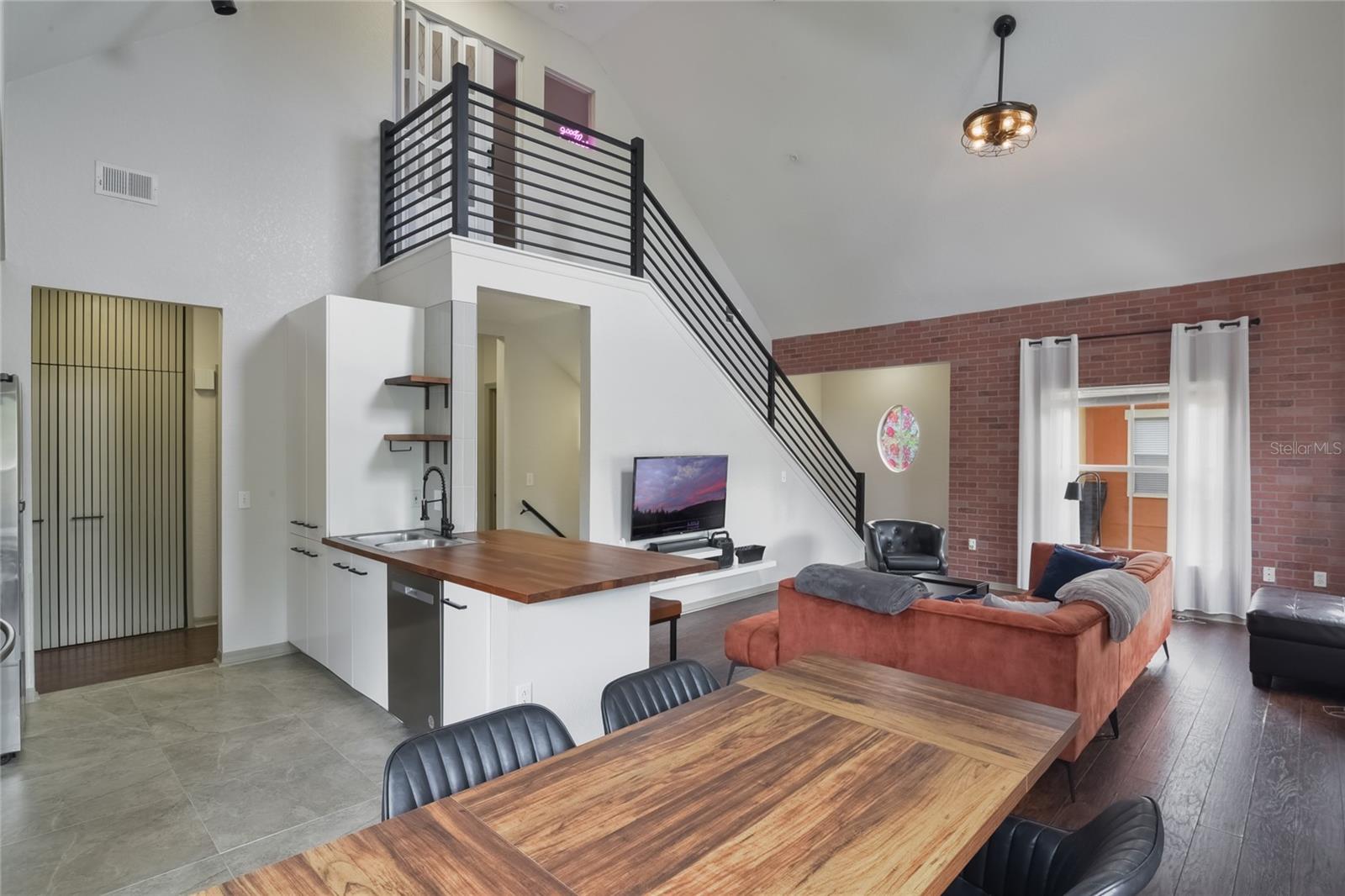 6001 WESTGATE DR #2124 — photo 9