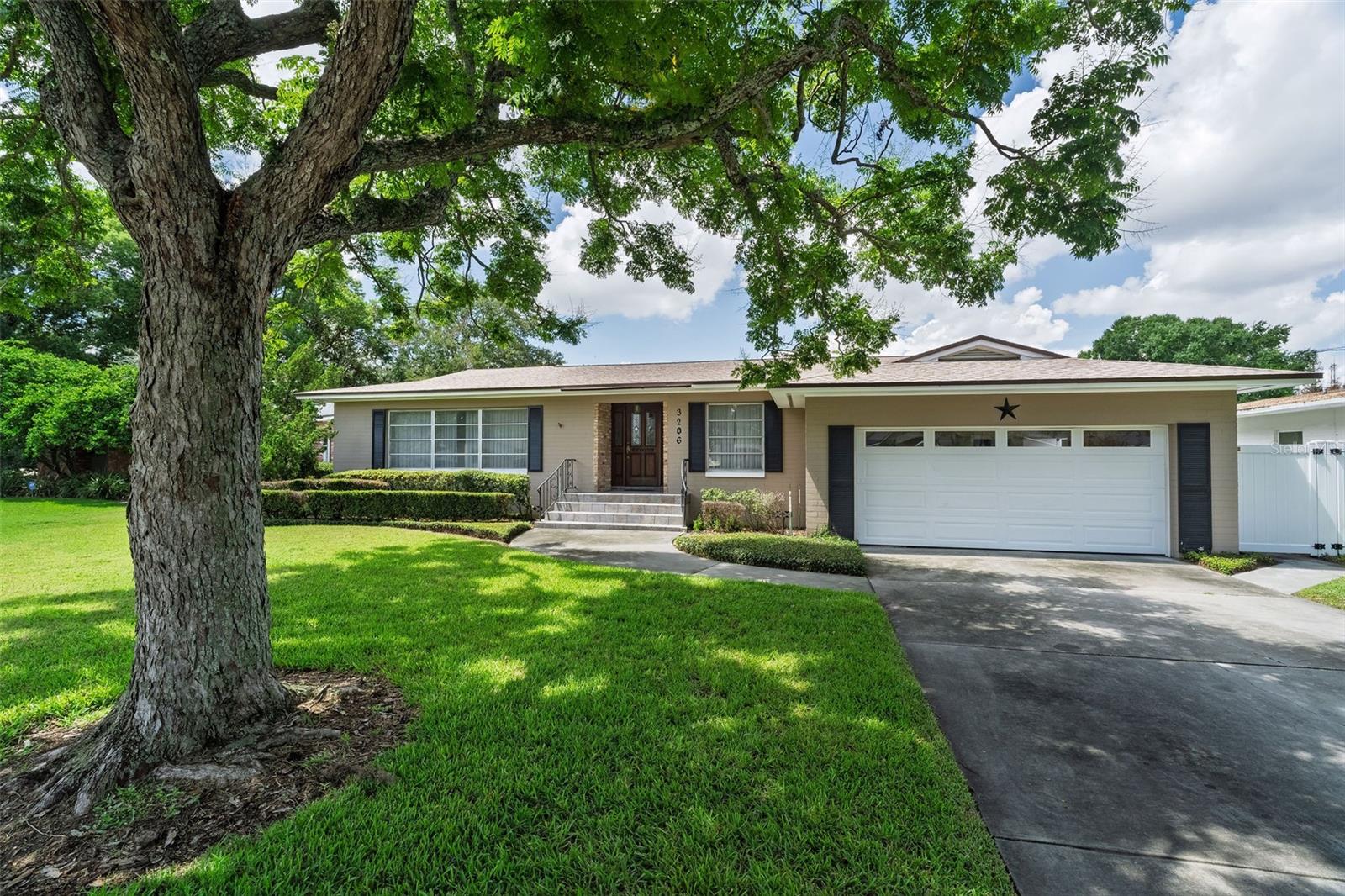 3206 ARDSLEY DR
