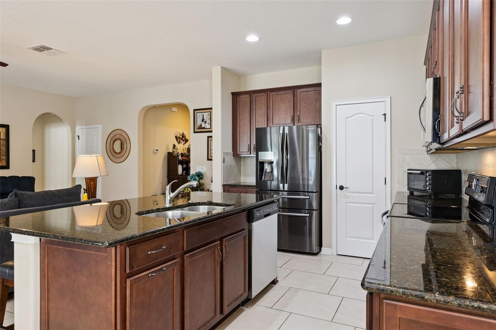 5017 TORCHWOOD DR — photo 10