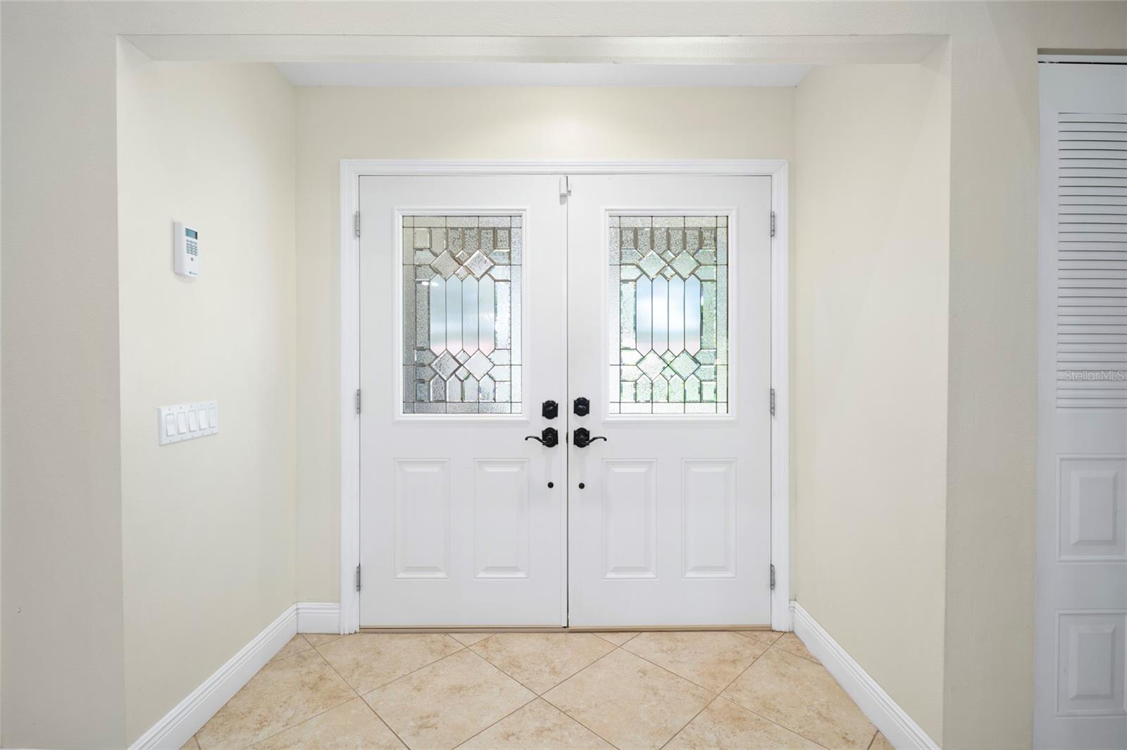 6729 EDGEWORTH DR — photo 4