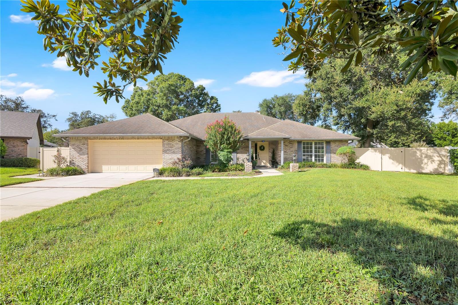 7535 MEGAN ELISSA LN — photo 2