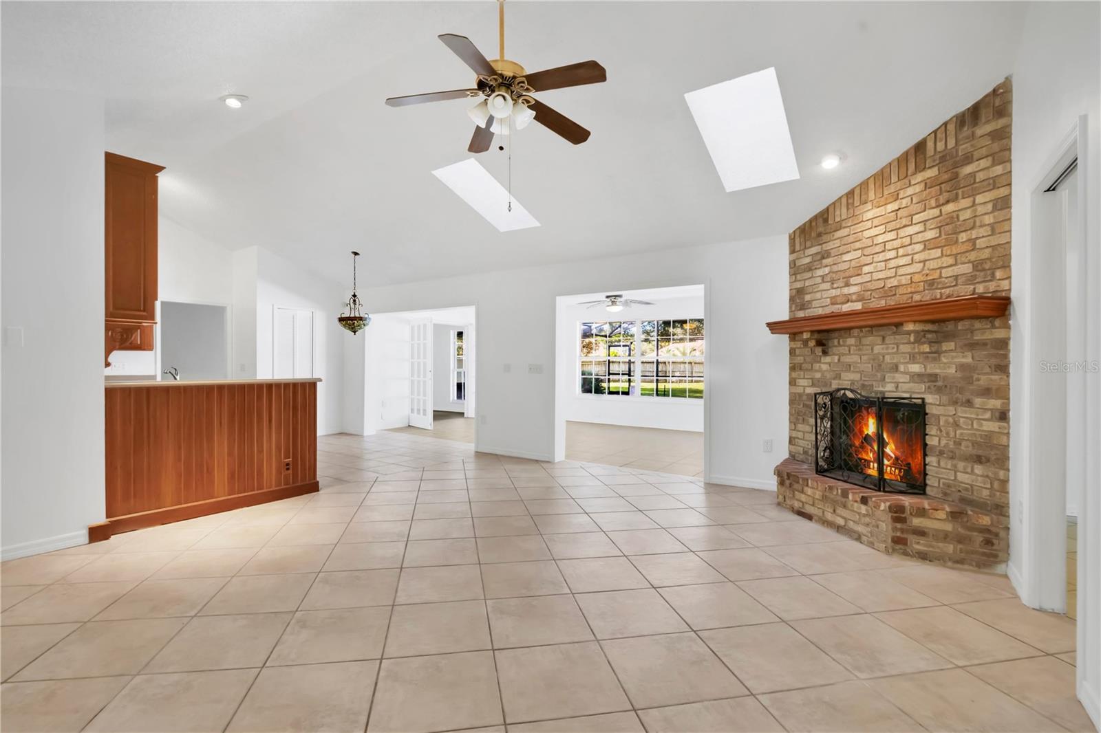 7535 MEGAN ELISSA LN — photo 8
