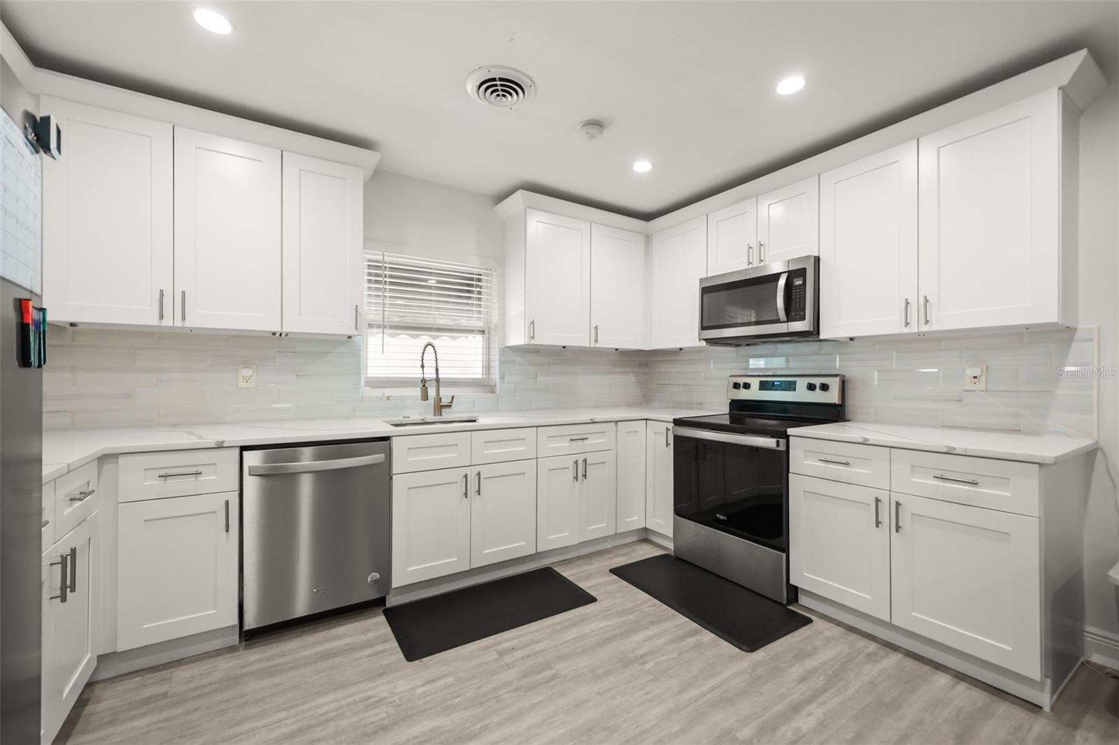 2909 HARGILL DR — photo 11