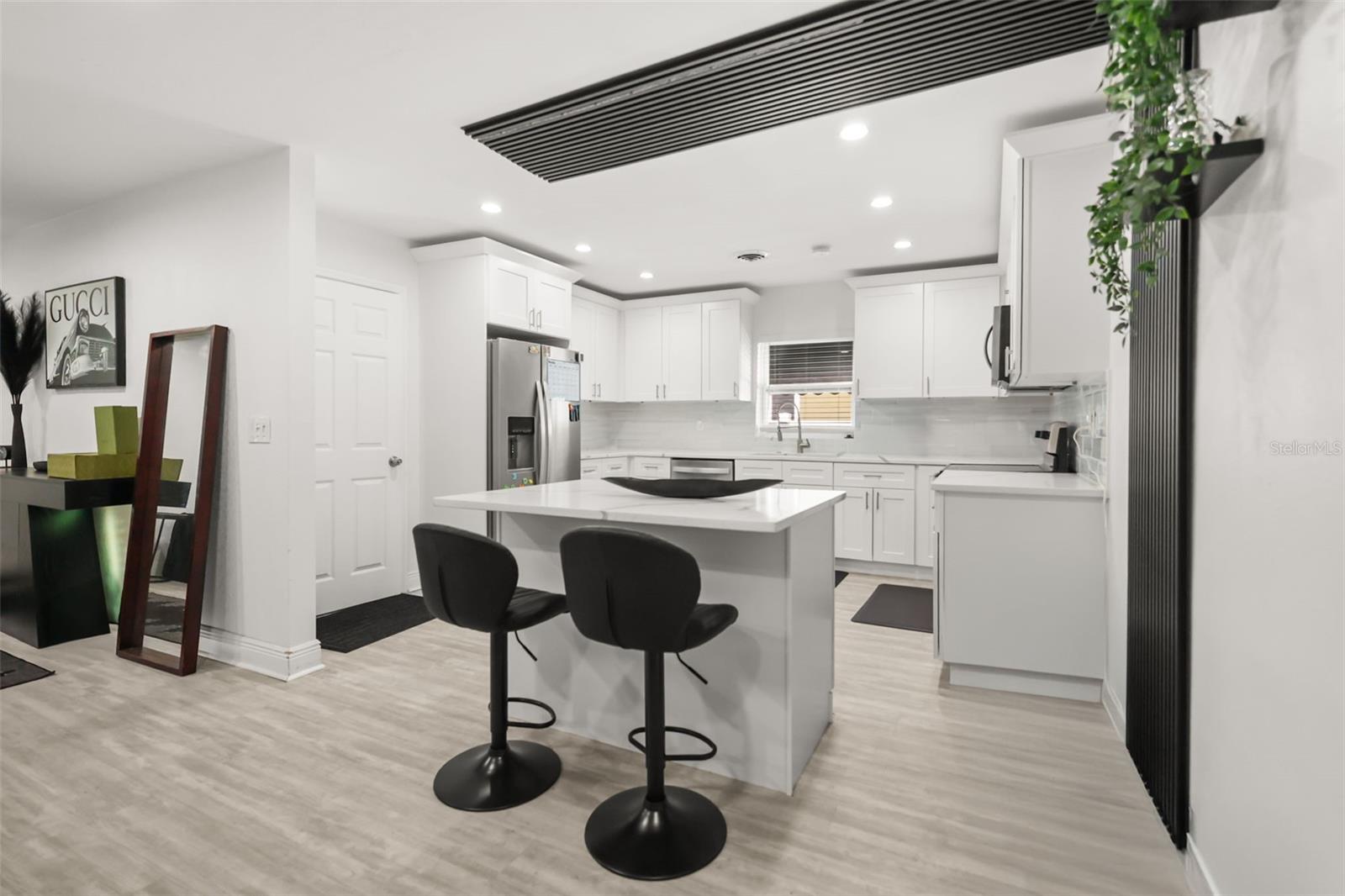 2909 HARGILL DR — photo 10