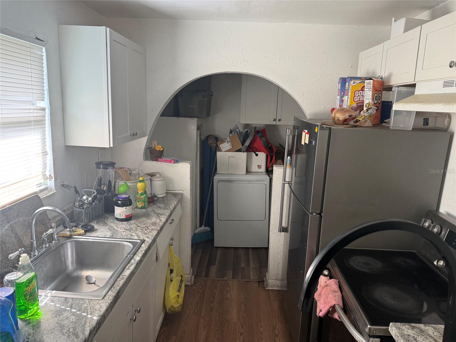 4450 W GORE AVE — photo 3