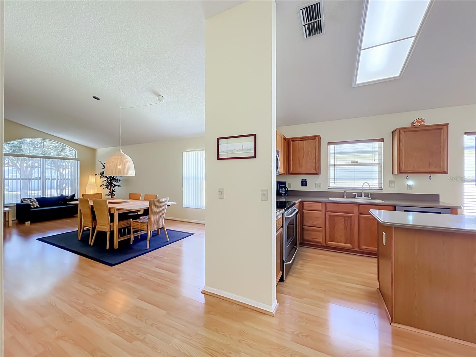 13343 HERON COVE DR — photo 8