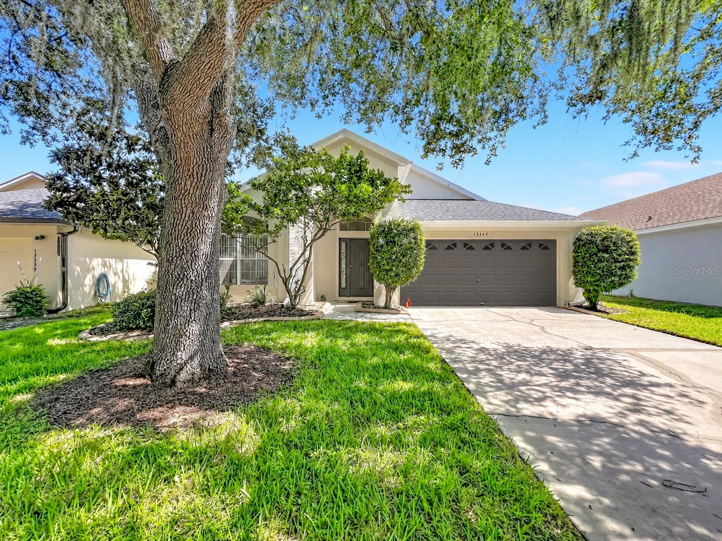 13343 HERON COVE DR