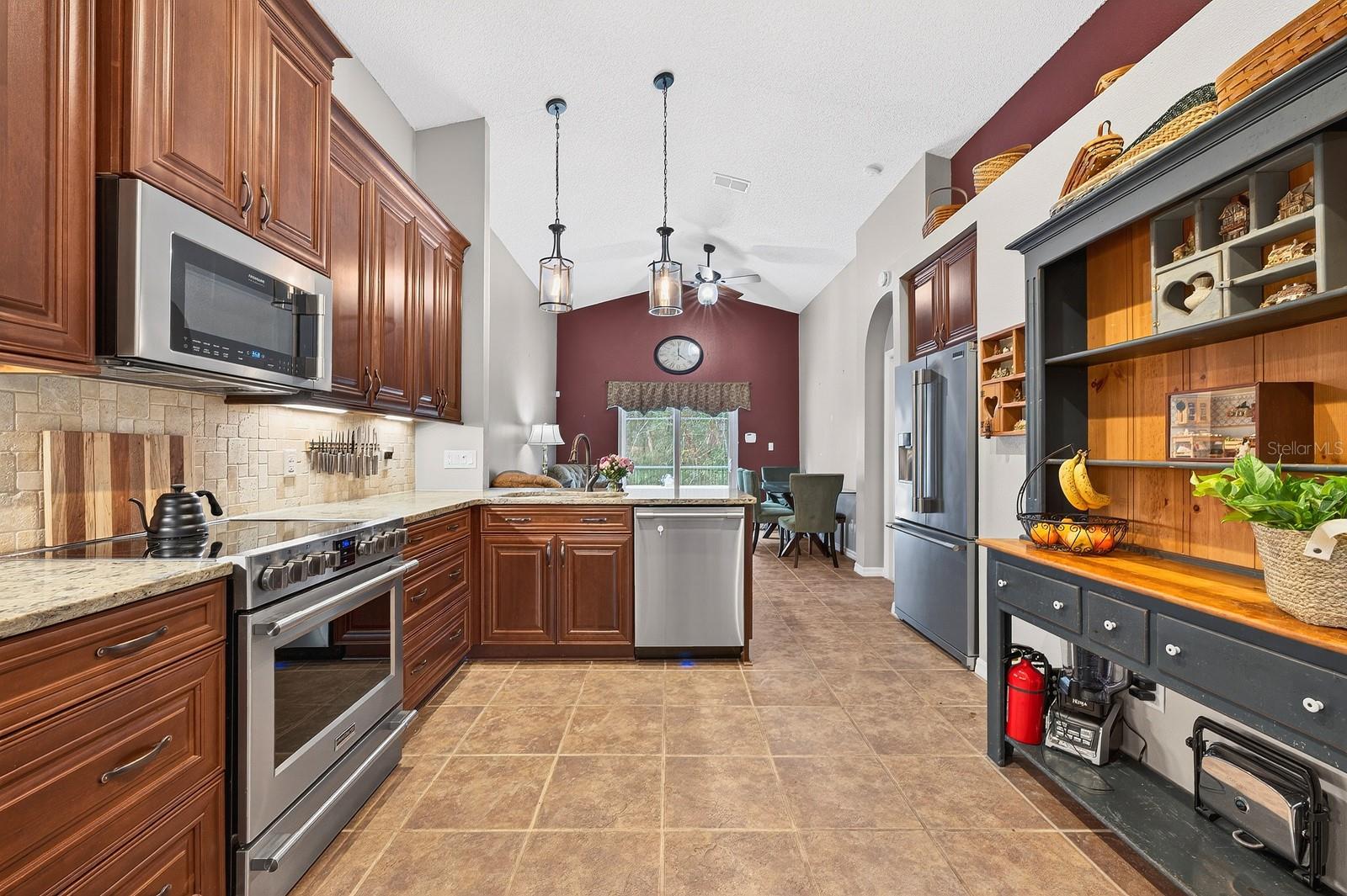 10223 DEAN POINT PL — photo 5