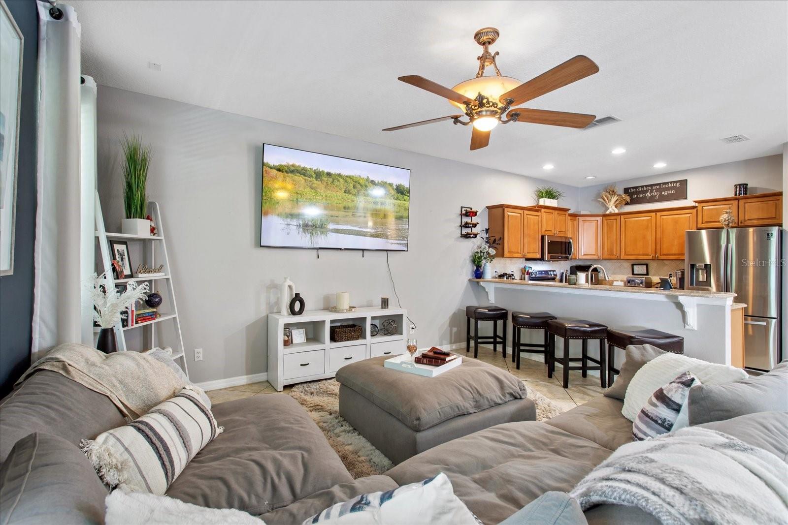 1506 TRAVERTINE TER — photo 12