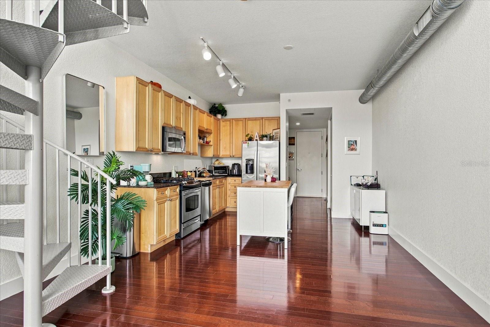 150 E ROBINSON ST #1421 — photo 4