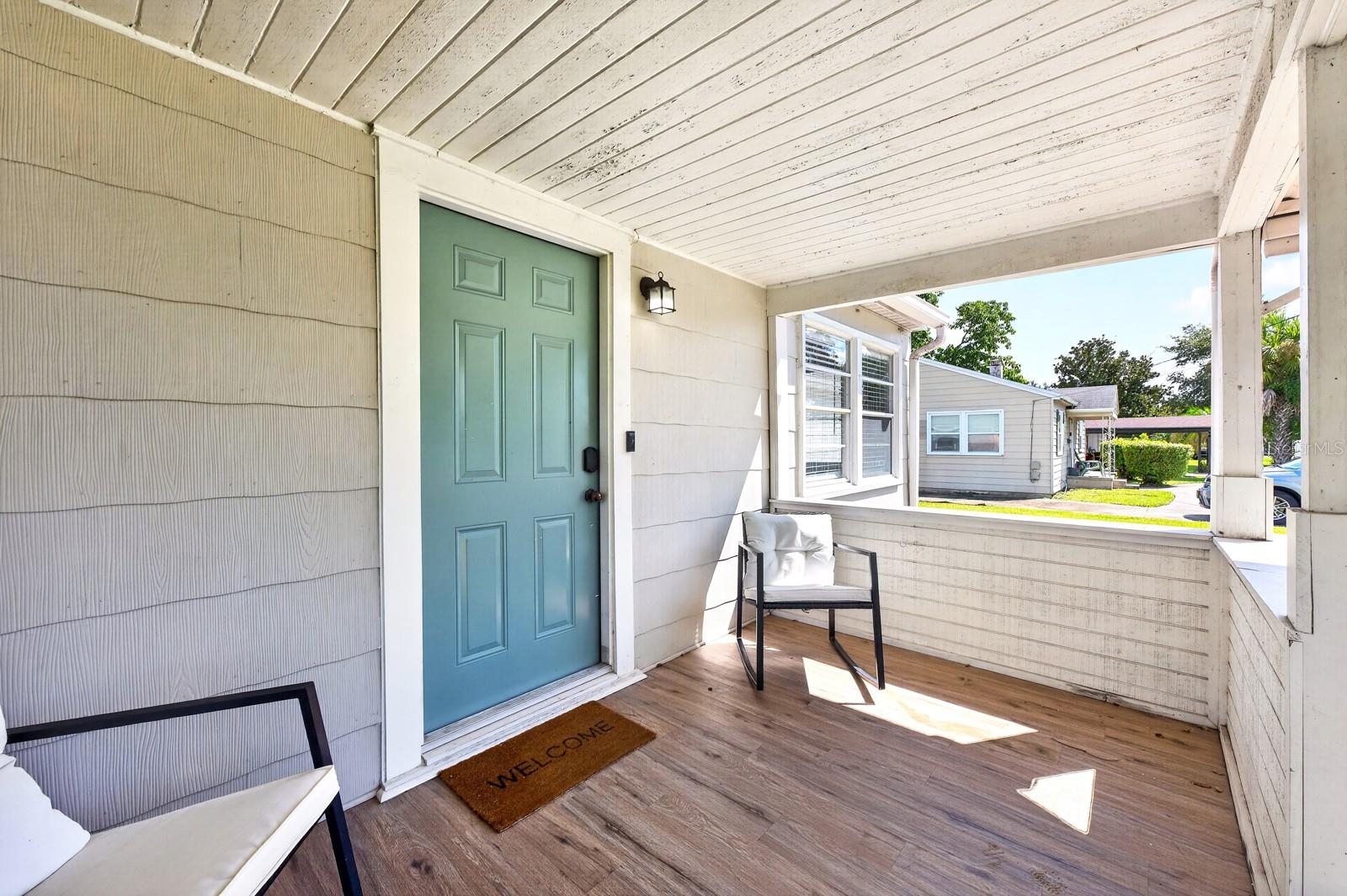 401 E JERSEY ST — photo 2