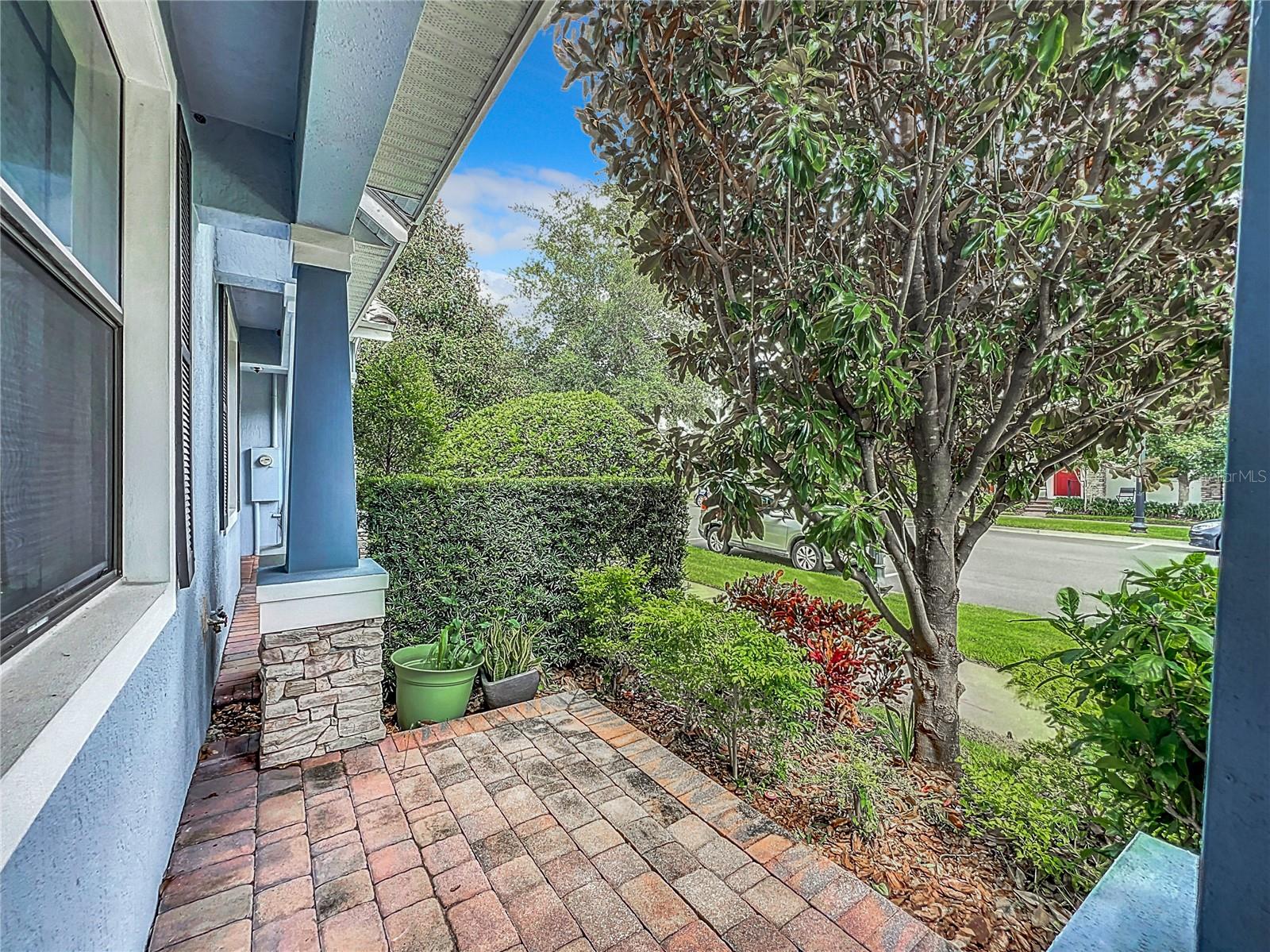 10059 EAGLE CREEK CENTER BLVD — photo 7