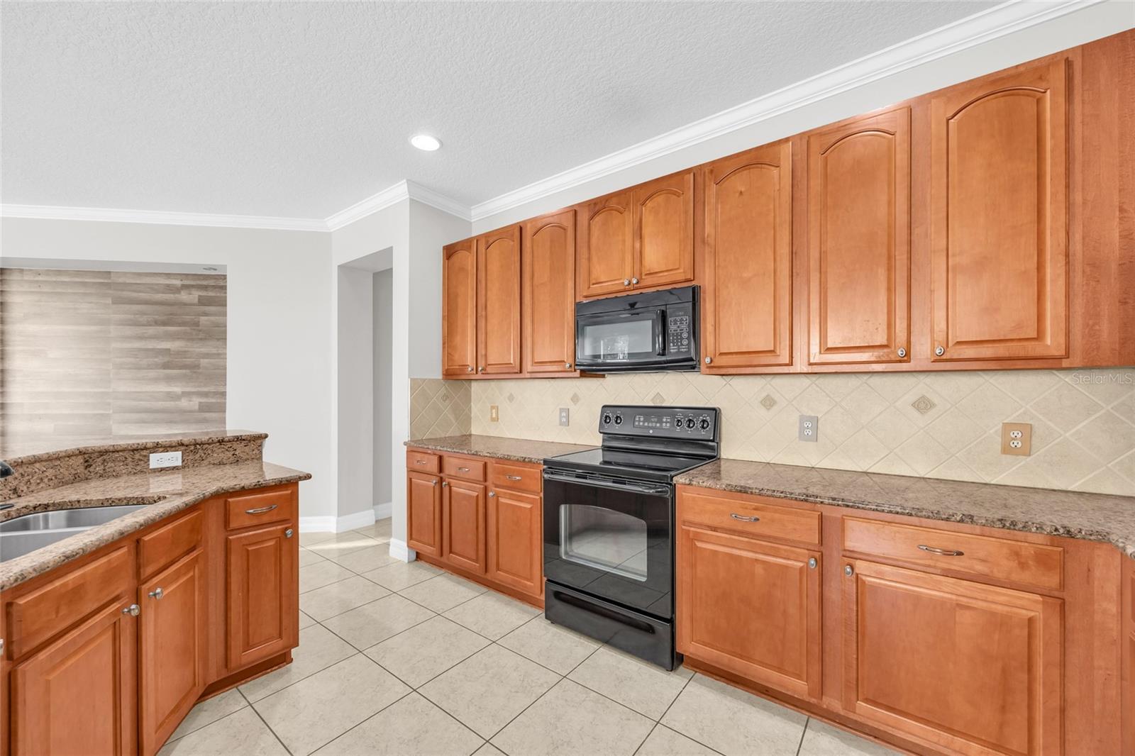 10354 STRATFORD POINTE AVE — photo 12