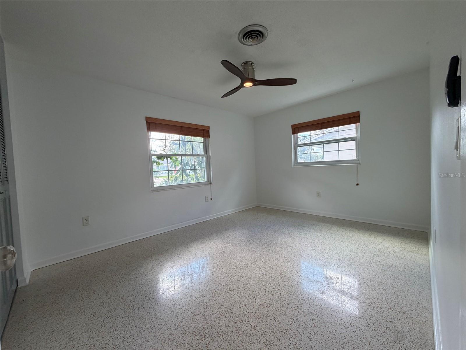 504 ADIRONDACK AVE — photo 5