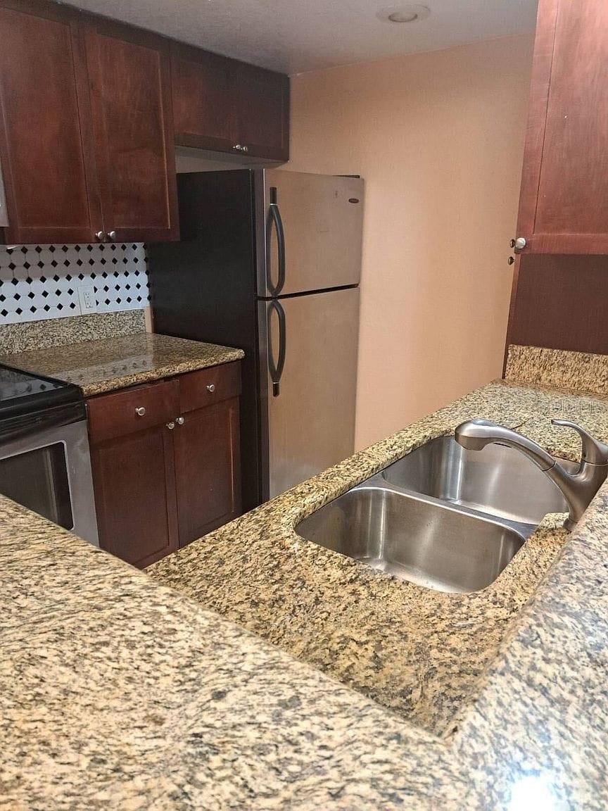 5160 CONROY RD #1435 — photo 2