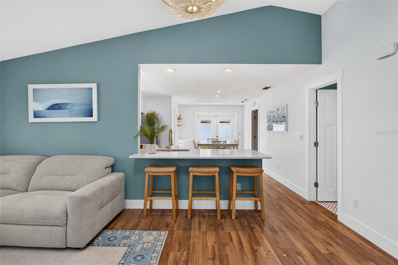 4713 MONTROSE AVE — photo 10