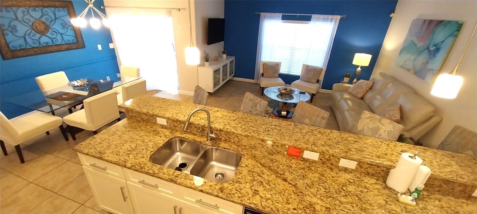 3027 BEACH PALM AVE #3027 — photo 3