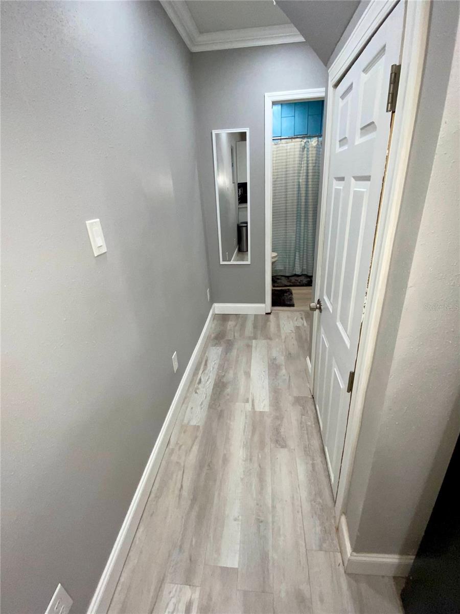 1708 GARVIN ST — photo 10