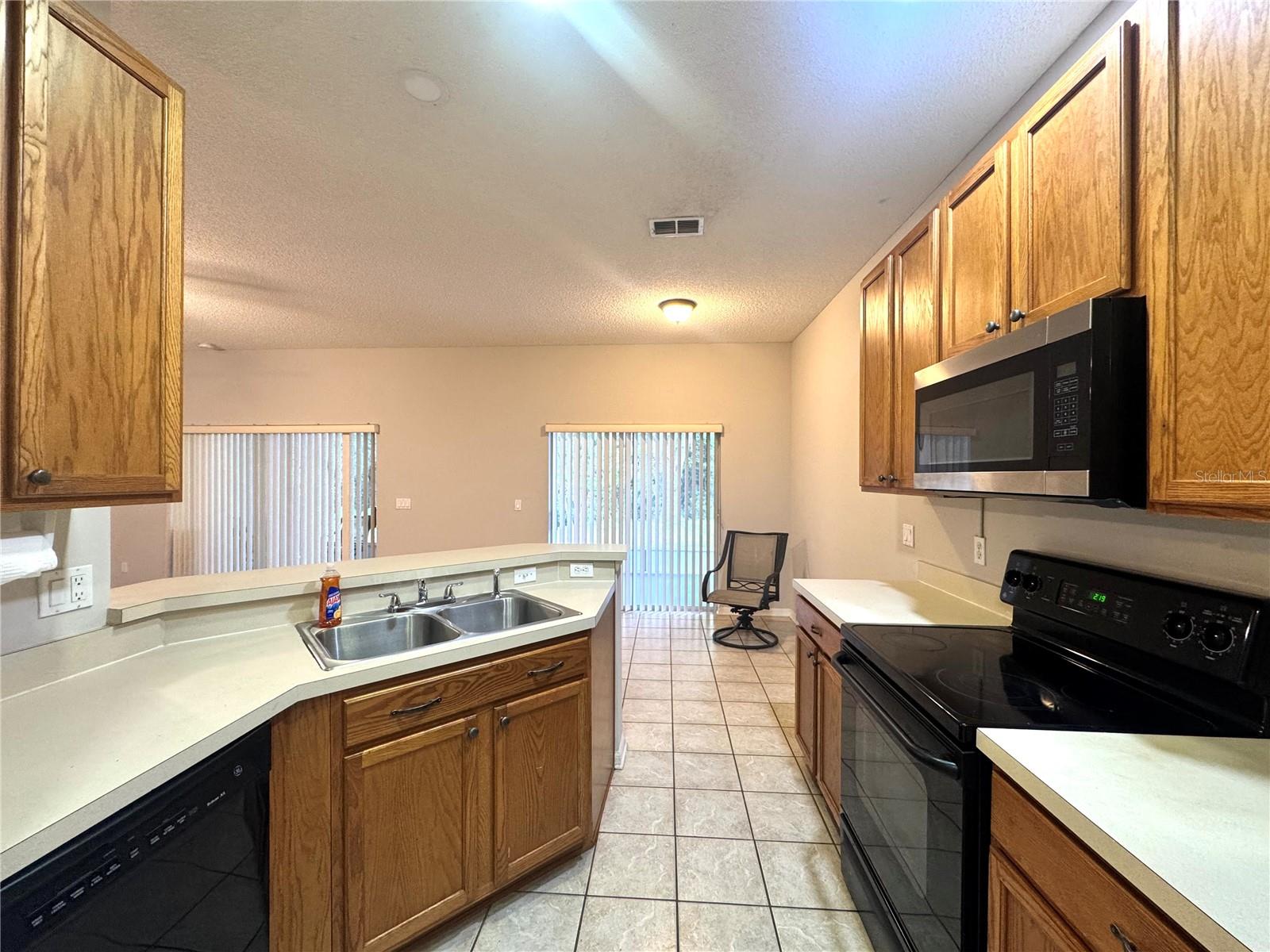 5716 PORT CONCORDE LN — photo 7