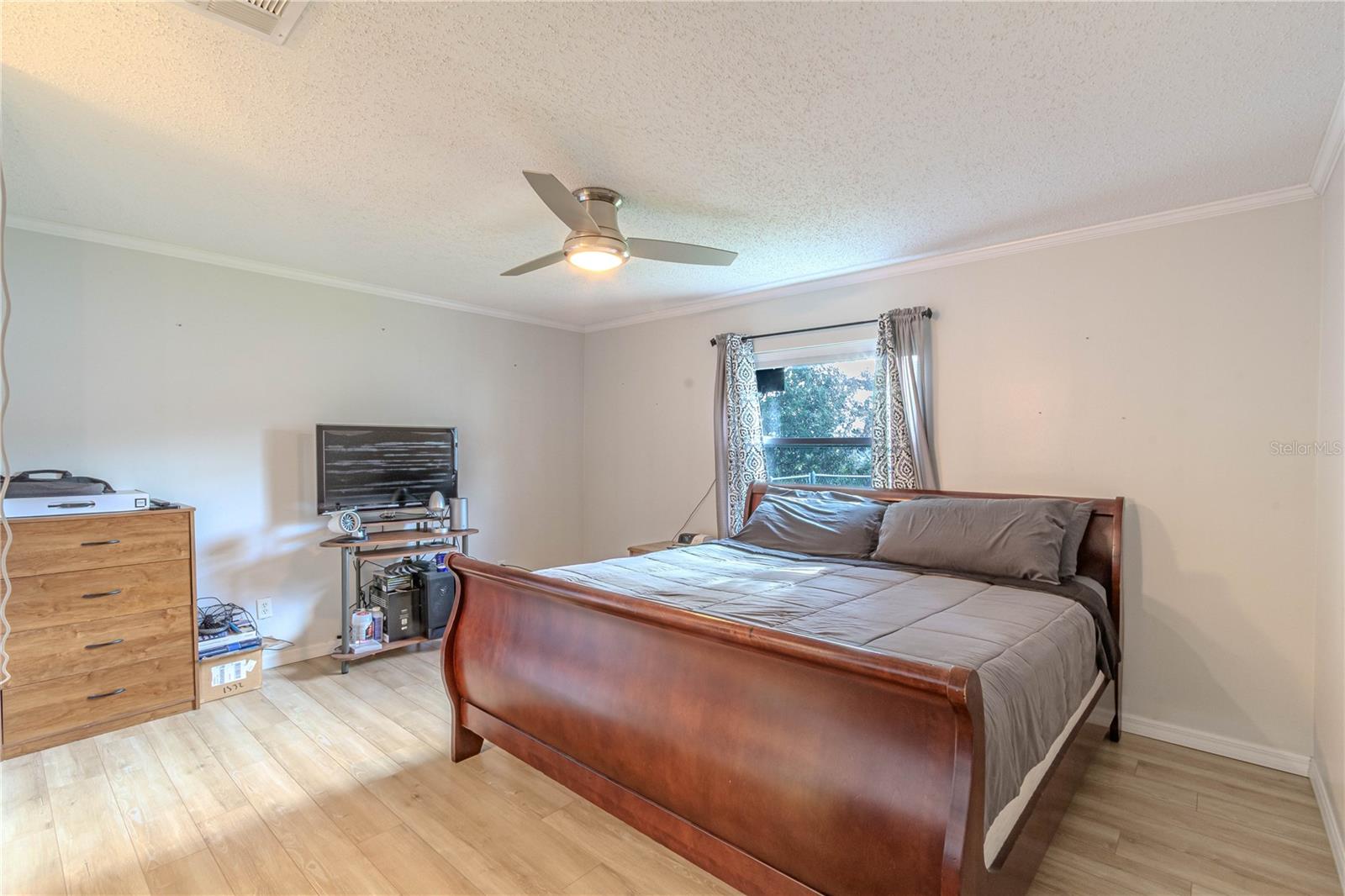 108 SUGAR MAPLE CT — photo 7