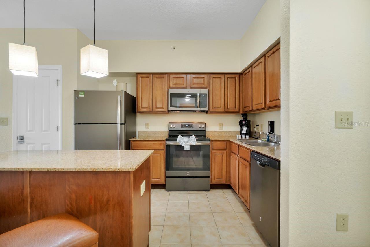 12538 FLORIDAYS RESORT DR #604C — photo 6