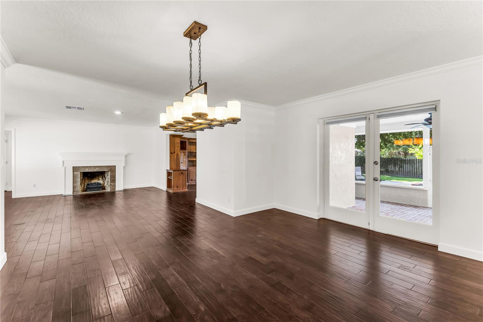 14 HOPKINS CIR — photo 7