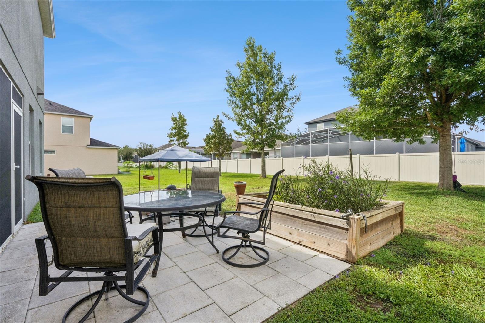 2518 MONTICELLO WAY — photo 8