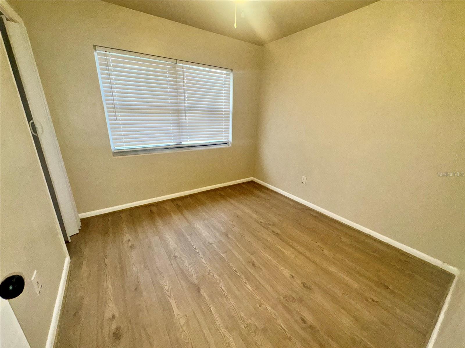 1111 ROMANO AVE — photo 11