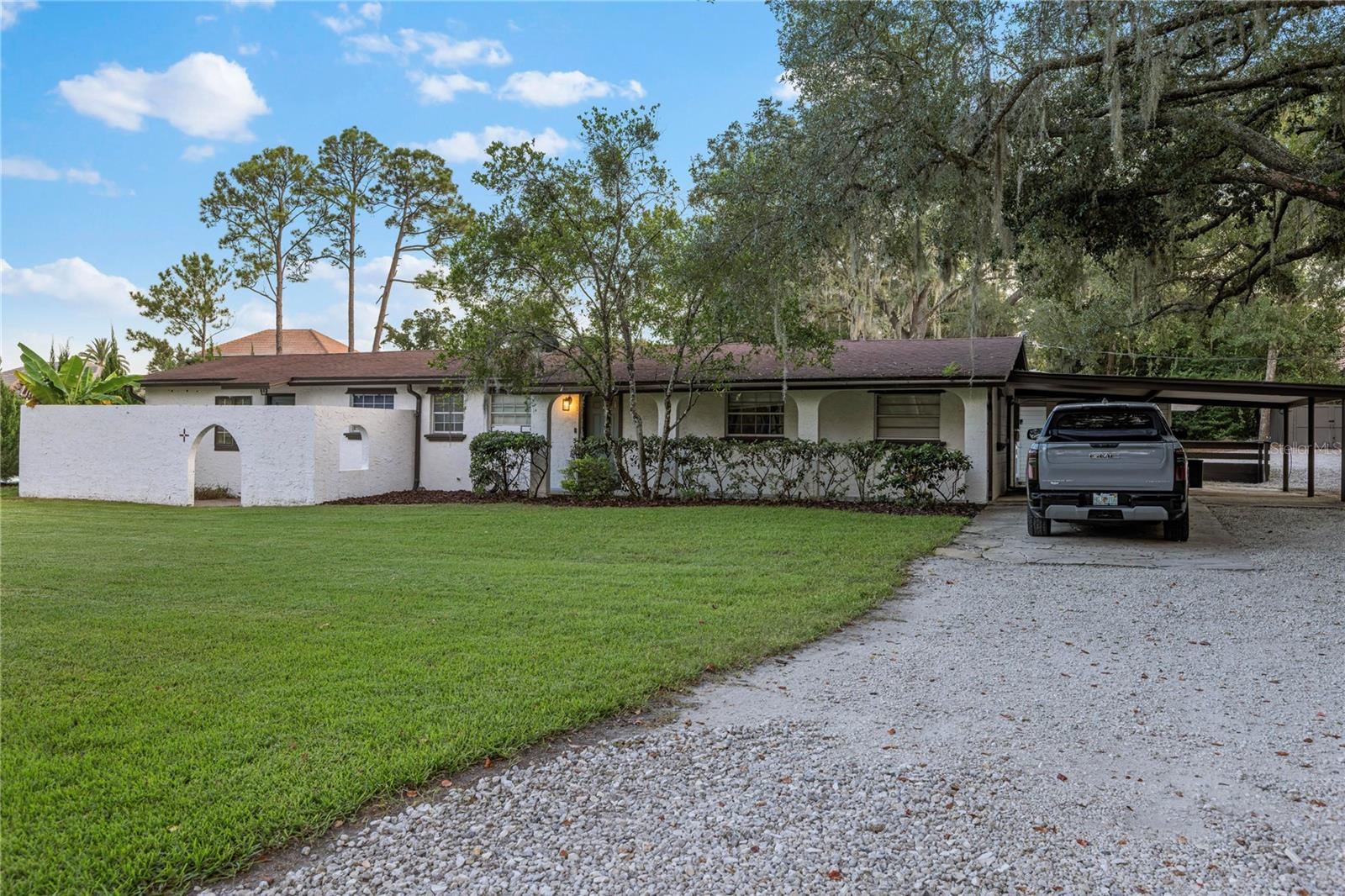 6697 MARKHAM RD — photo 3