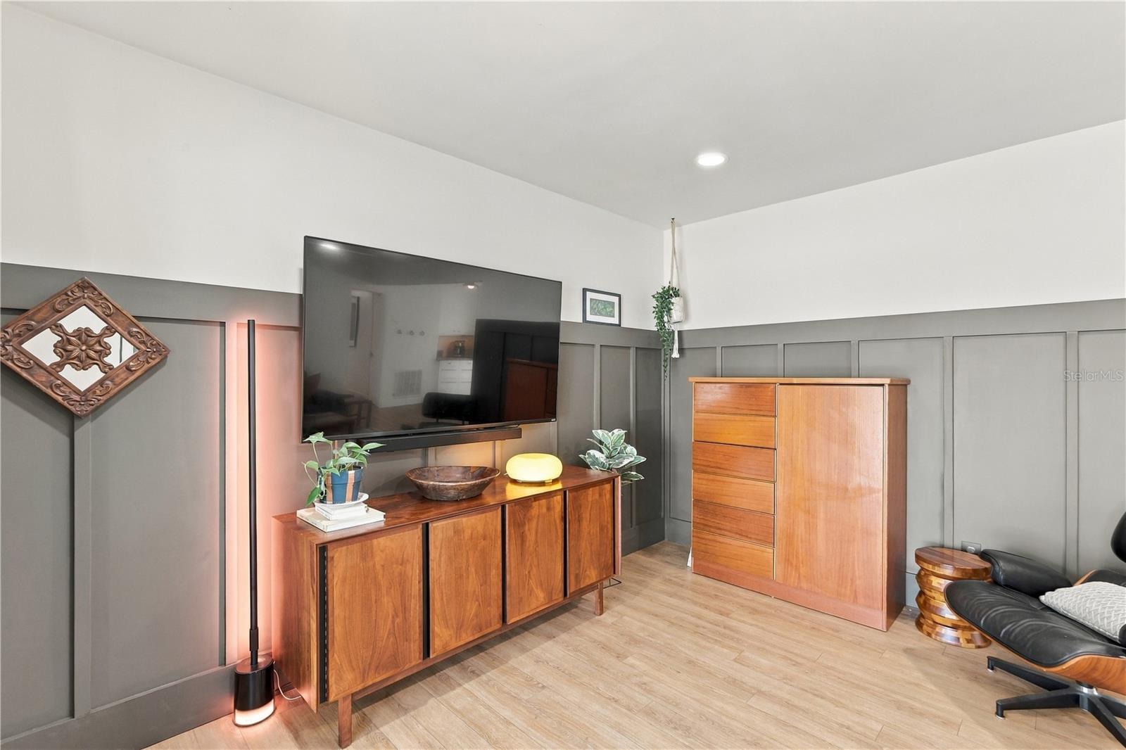 303 HALSEY ST — photo 12