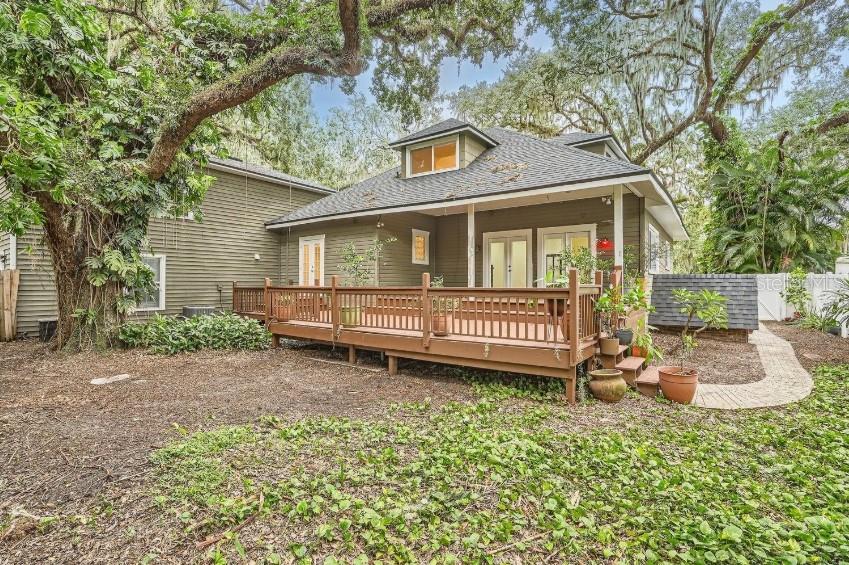 734 S MILLS AVE — photo 12