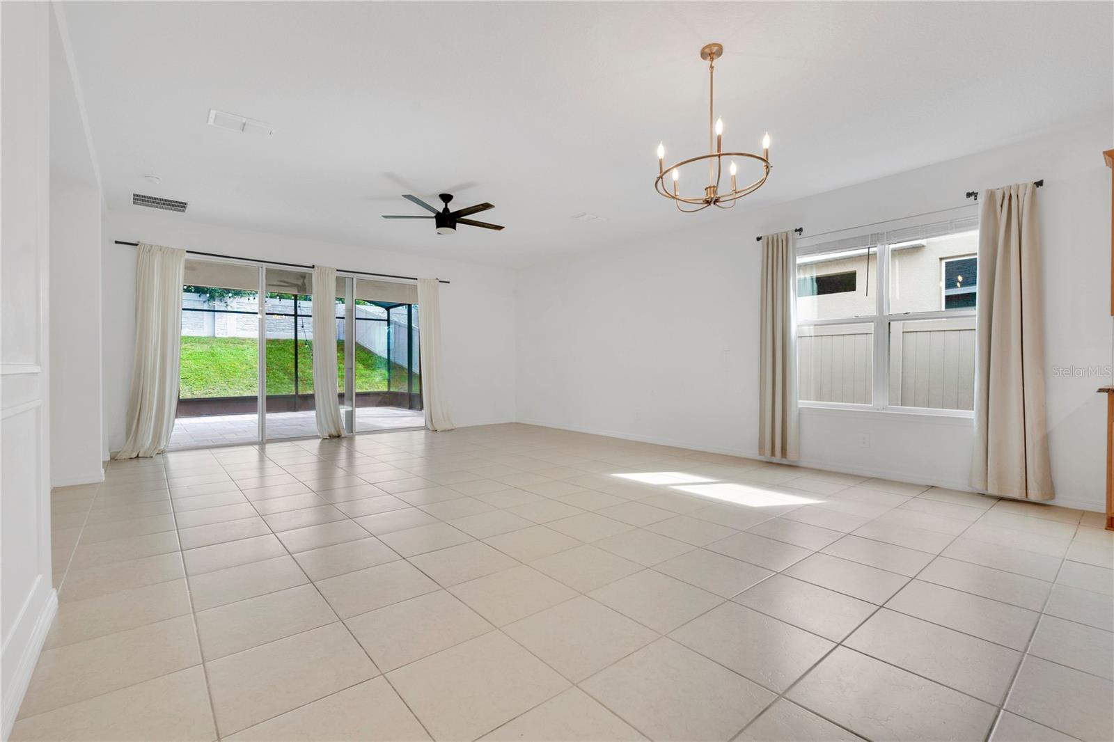 961 LAKESIDE ESTATES DR — photo 12