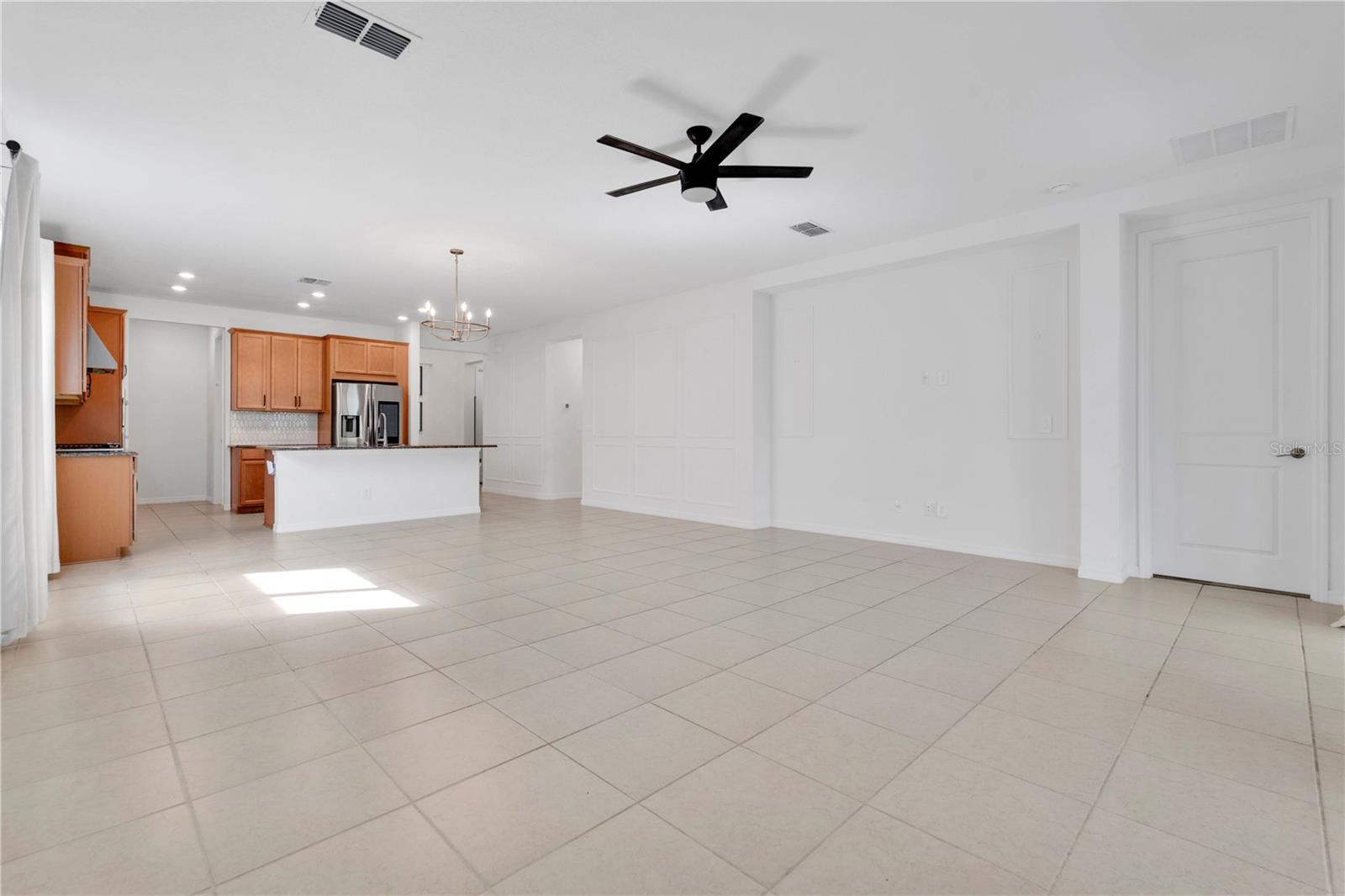 961 LAKESIDE ESTATES DR — photo 10