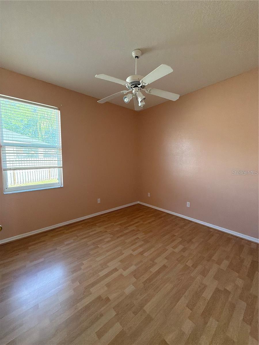 4905 ALAVISTA DR — photo 9