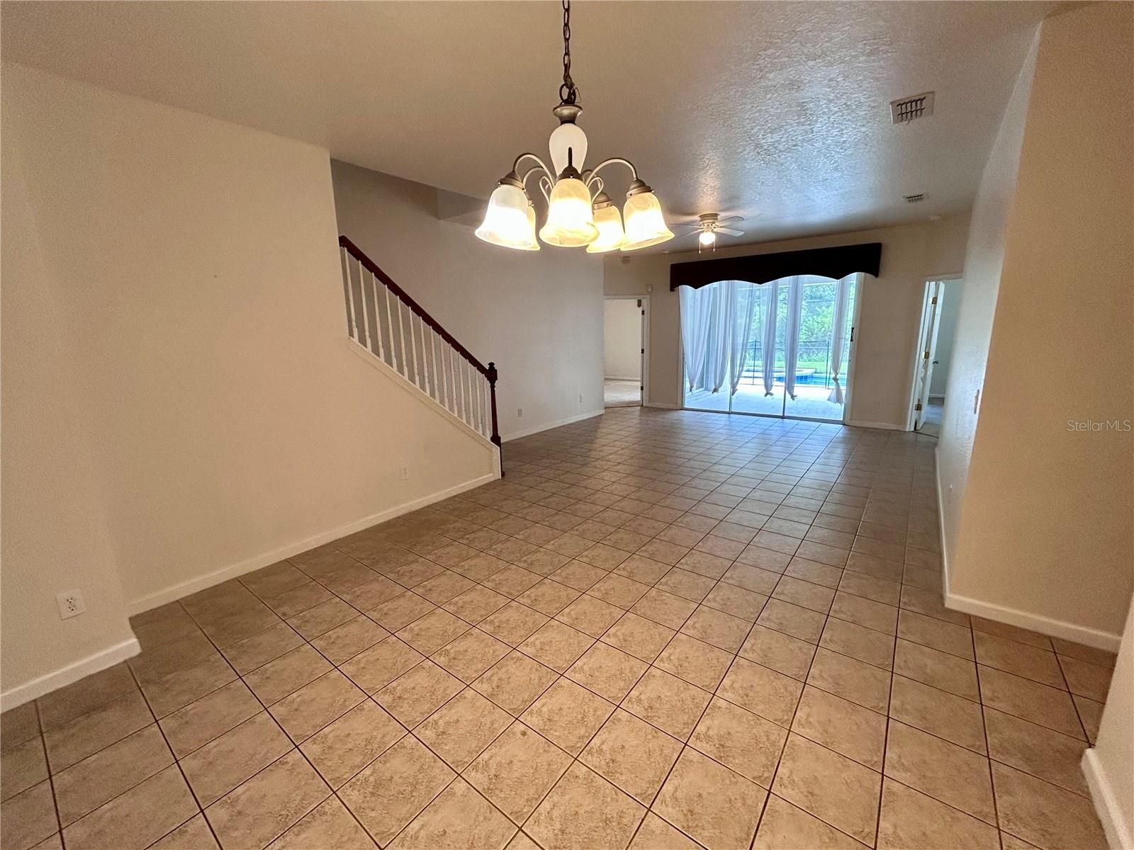 2652 MARG LN — photo 2