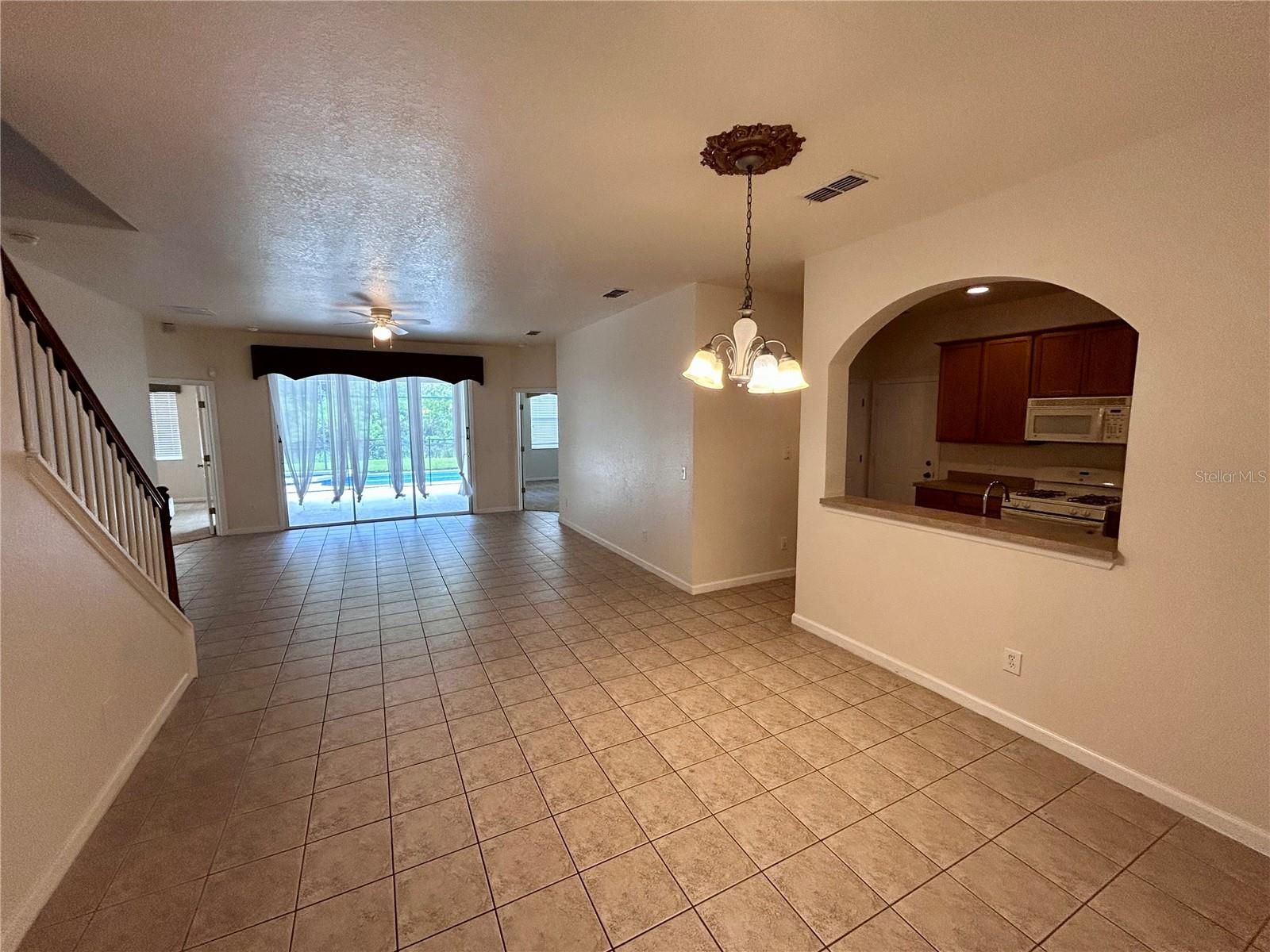 2652 MARG LN — photo 3
