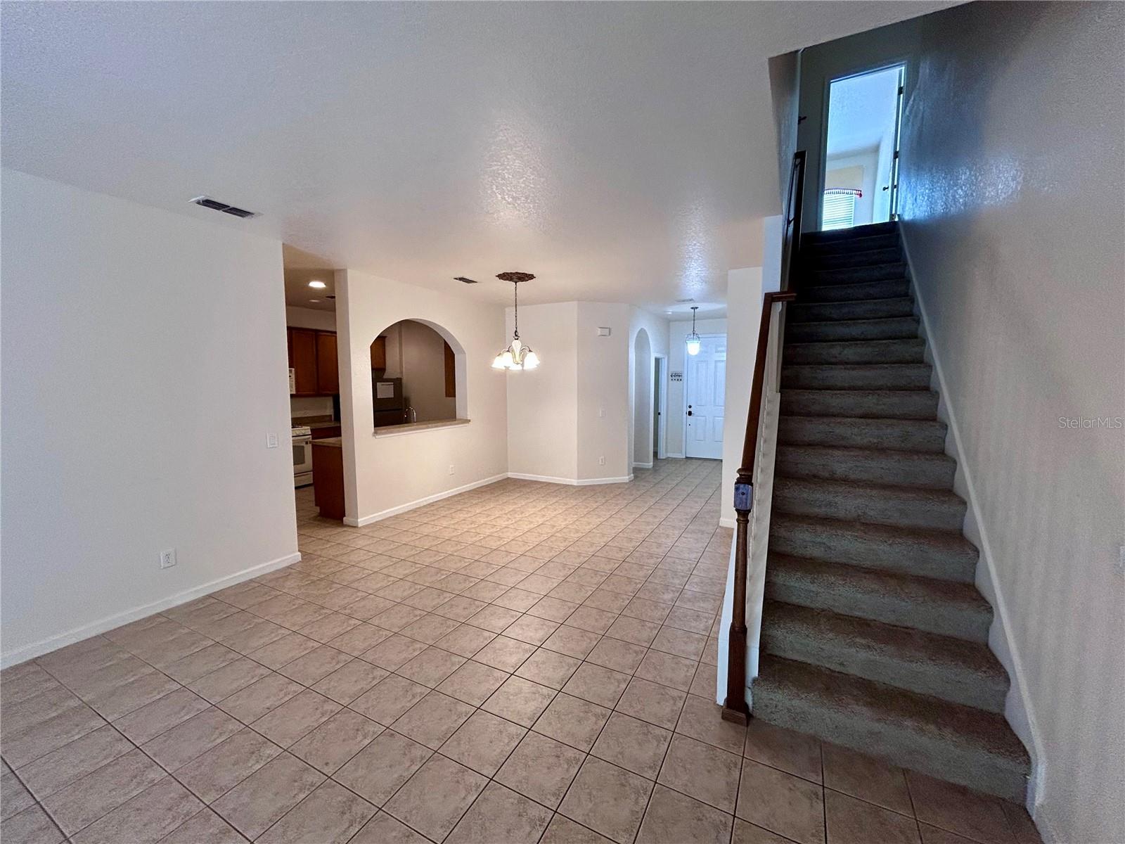 2652 MARG LN — photo 4